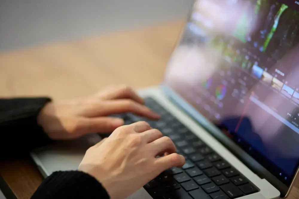 ゲームイラストレーターの働き方とキャリアパス