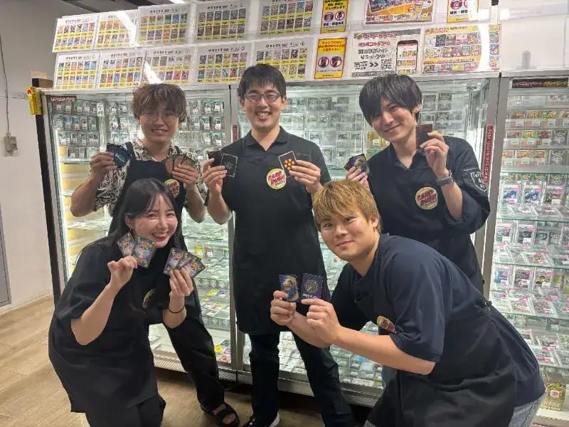 トレーディングカード専門店の販売買取スタッフ | 株式会社RUSH(東京都千代田区)の求人