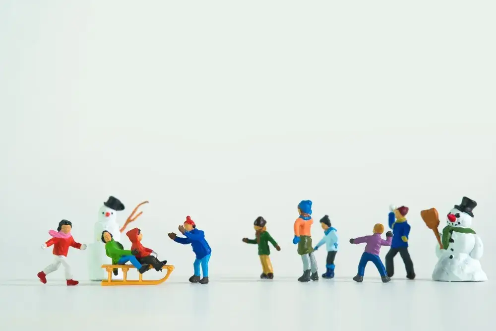 フィギュア原型師になるには？年収や有名・人気・女性原型師などを紹介
