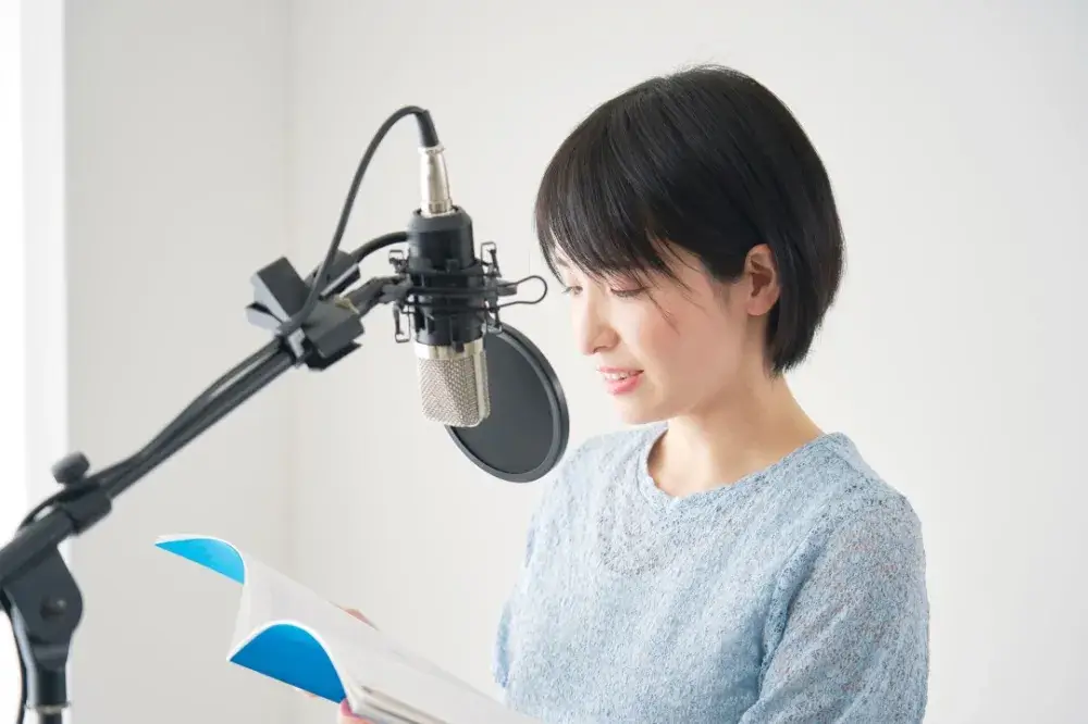 声優を副業にするなら「キャラ転」がおすすめ