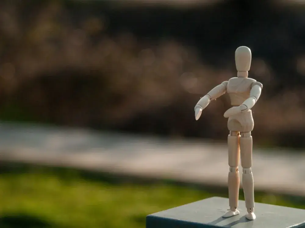 フィギュア原型師を独学で目指すには？未経験から始める最短ステップガイド